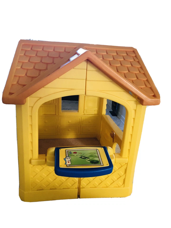 Pick Up Grand Rapids Child size Dora explorer Playhouse Little Tykes . - Image 2 of 4