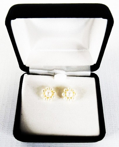 14k Yellow Gold Cultured Pearl Flower Cluster Earrings Butterfly Backs - Picture 4 of 4