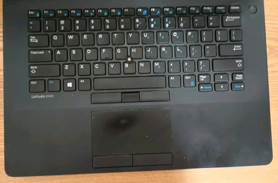 Dell Latitude E7470 14" Core i5-6300U 2.4GHz 8GB RAM NO HDD - Image 2 of 4