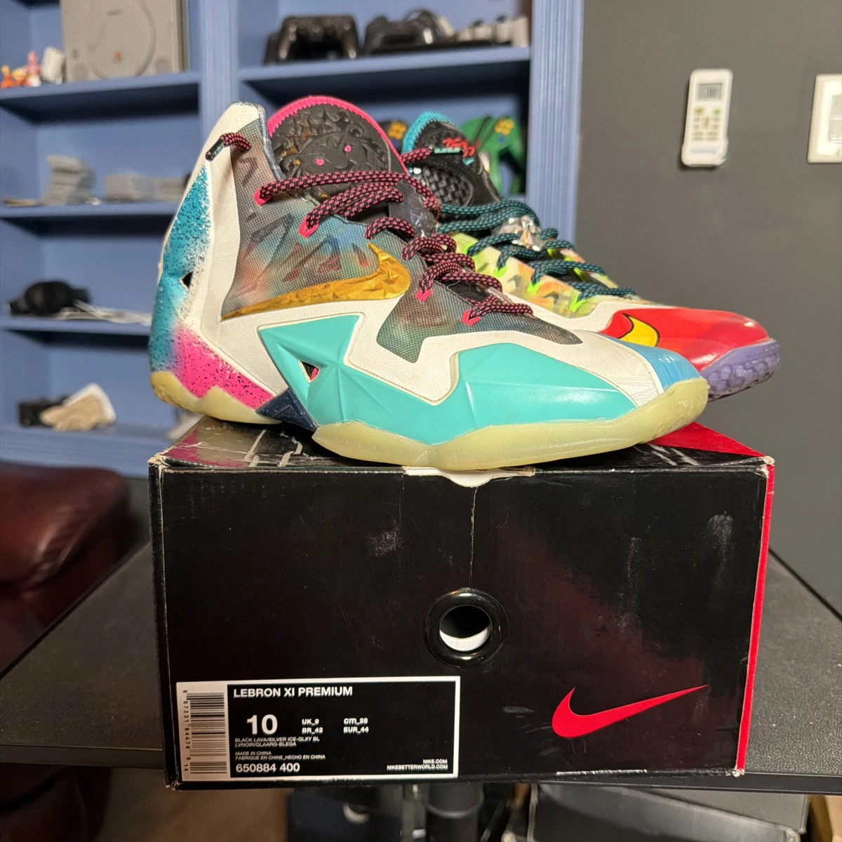 %Size 10 - Nike LeBron 11 Premium “What The\