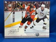 MIKE RICHARDS 06-07 BE A PLAYER SIGNATURE PORTRAITS AUTOGRAPH FLYERS