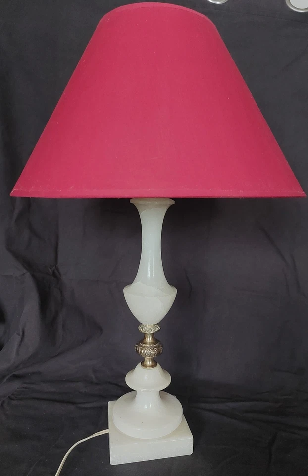 Lampe de bureau pied en albâtre et bronze XXème - Photo 2/4