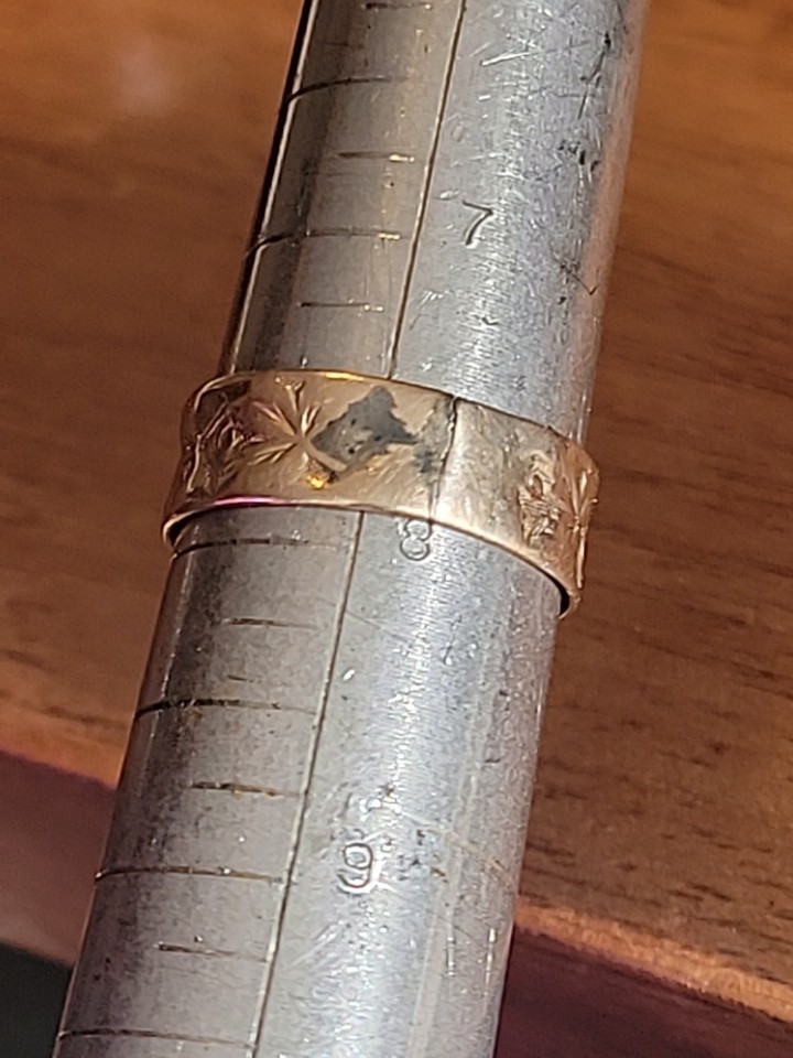 6.5mm Wide Victorian Rose Gold Band Ring Pattern All Around 10K size 7. ...