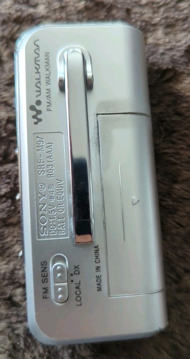 SONY SRF-M98 Synthesized Tuning Small Portable AM FM RadioTuner