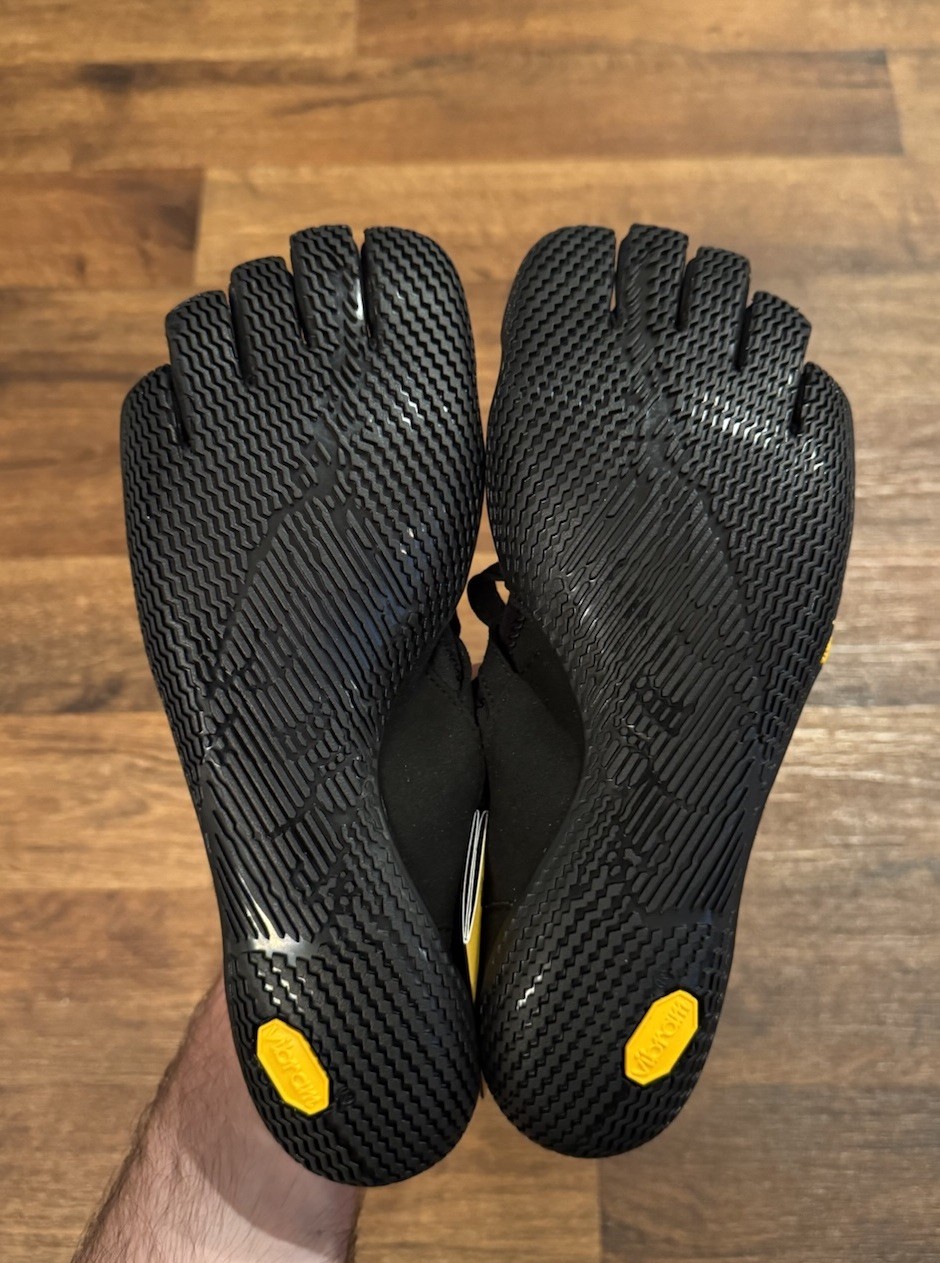 BRAND NEW Vibram Fivefingers Alitza Loop Shoes Womens Size EU 42 US ...