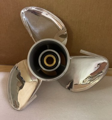 Used 13 3/4 x 17 Stainless Outboard Boat propeller Fit Yamaha 150-250Hp 15Spline