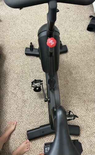 ProForm Pro C22 Studio Bike with 22' Touchscreen - Black - In Great Condition - Picture 6 of 8
