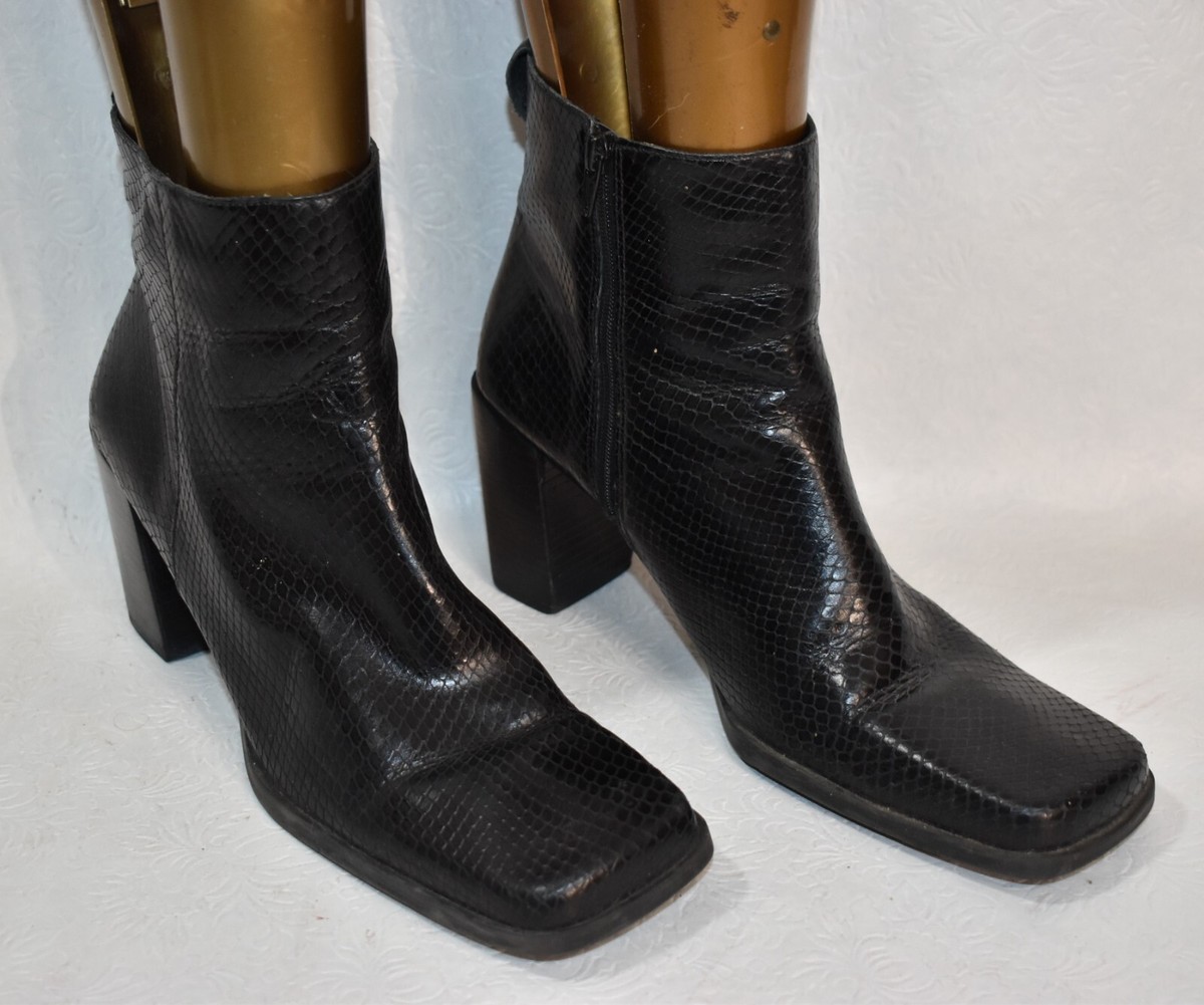 Bandolino Boots Black Size Leather Vintage