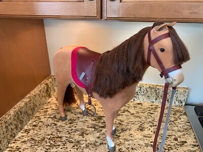 2012 Vintage American Girl Doll Chestnut Brown Horse W Saddle Bridle Reins 18 