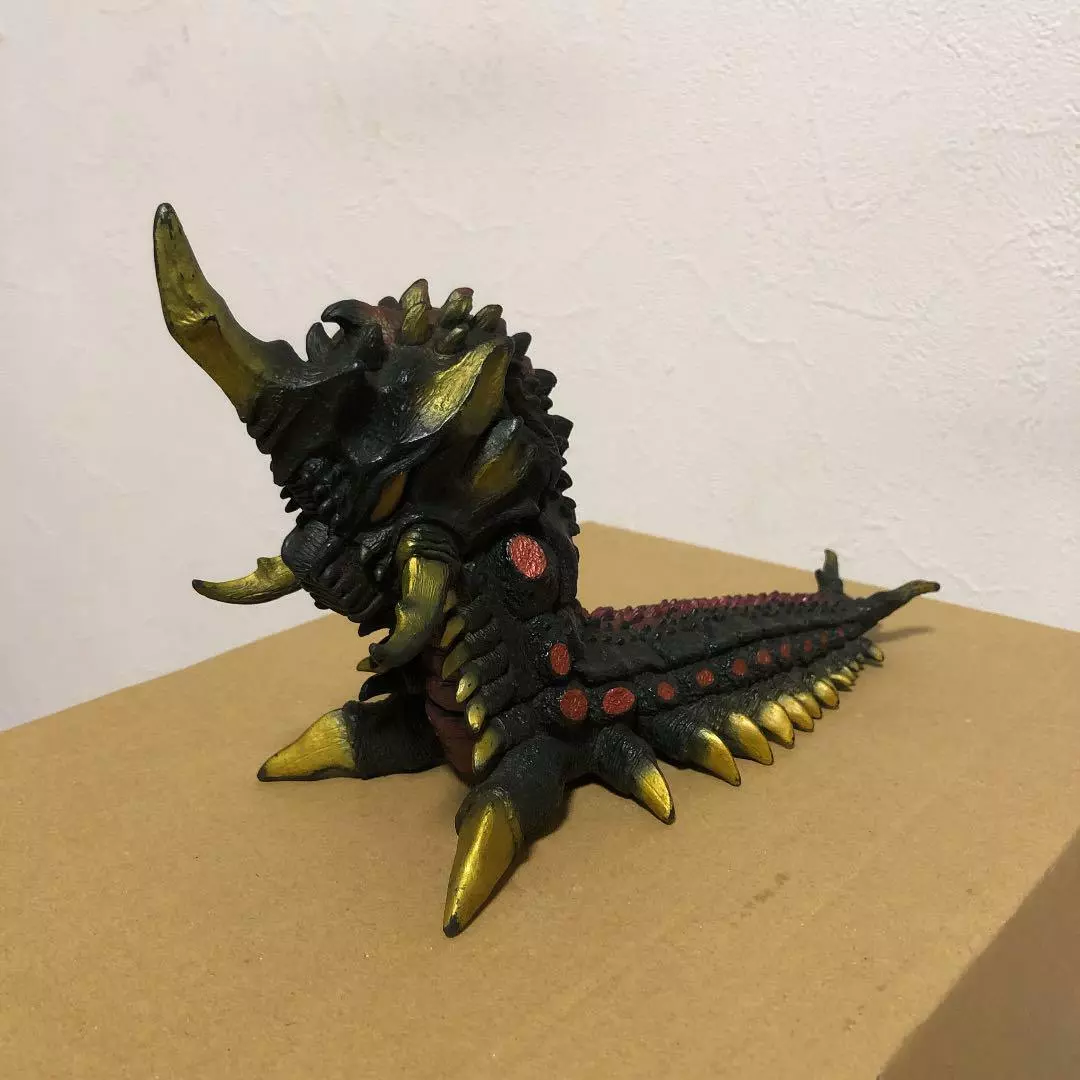 Battra larva toy sales