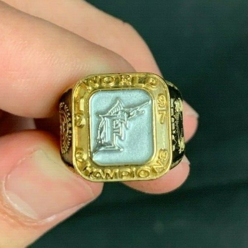 1997 MICCOSUKEE RESORT GAMING *FLORIDA MARLINS* PROMO WORLD SERIES RING D 22521 - Picture 2 of 4
