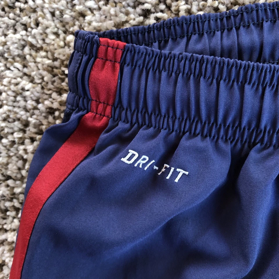 Nike FC Barcelona Shorts Mens Size XL Soccer Football Embroidery 478330-410 READ - Image 4 of 4