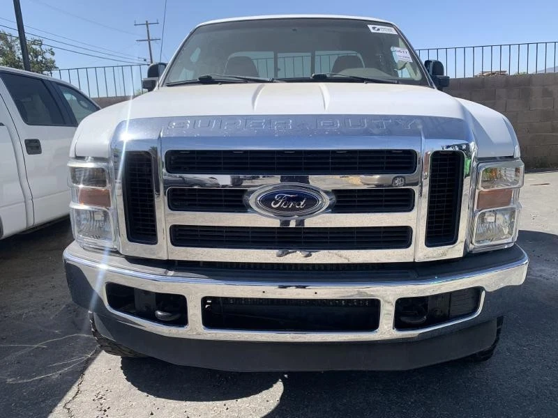 Ford F250 Super Duty 2005-2012 eje delantero izquierdo nudillo OEM Foto 3 de 3