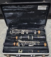 The Selmer Company Bundy Black Resonite Clarinet with Case