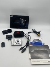 Samsung Digitalkamera NV24HD mit Zubehörpaket + Dockingstation + Fernbedienung