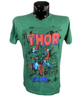 Marvel The Mighty Thor While A Universe Trembles  T Shirt Size Large