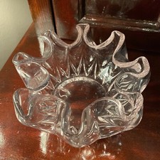 Vintage Hand Blown Art Glass Lavender Crimped Rose Bowl Vase 4”t X 6”w RARE