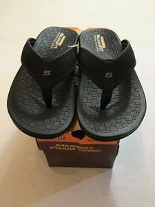 skechers relaxed fit memory foam men's sandals