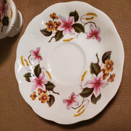 Royal Albert Pink CLEMATIS Cup & Saucer Set Bone China -Excellent Used Condition - Picture 5 of 6