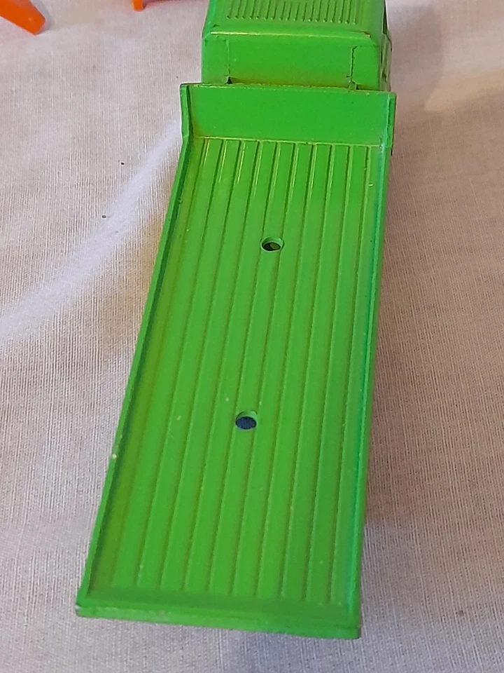 Vintage Matchbox superkings DAF 6 wheel flatbed with load & forklift truck - Image 4 of 4