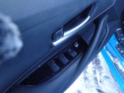 Used Fuse Box Engine fits: 2020 Toyota Corolla Hatchback Grade A
