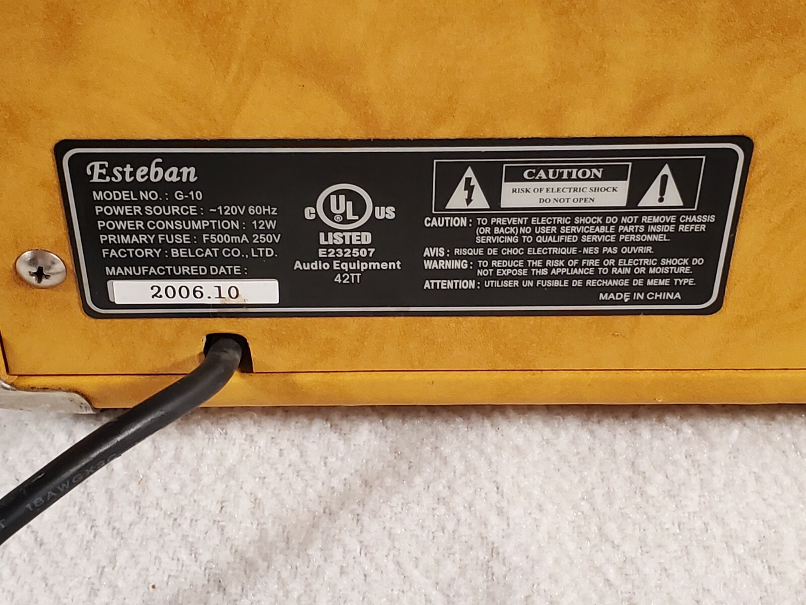 Esteban G10 Electric/Accoustic Portable Guitar 12 Watt Amp/Amplifier