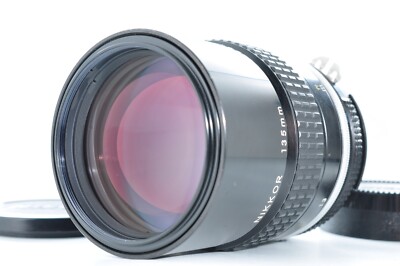 銘玉 中望遠 Nikon Ai NIKKOR 135mm F2.8 Near Mint] Nikon Ai Nikkor 135mm F2.8 Telephoto MF Lens Japan