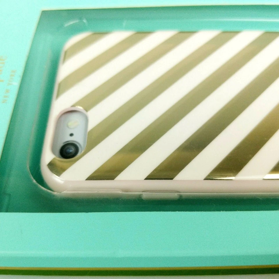 Kate Spade - Funda rígida flexible para teléfono rosa con rayas plateadas para iPhone 6/6s Foto 3 de 4
