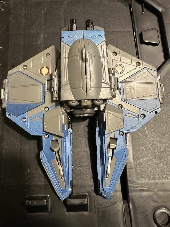 Star Wars Transformers Crossovers Blue Jedi Starfighter to Obi-Wan Kenobi Figure - Image 4 of 4