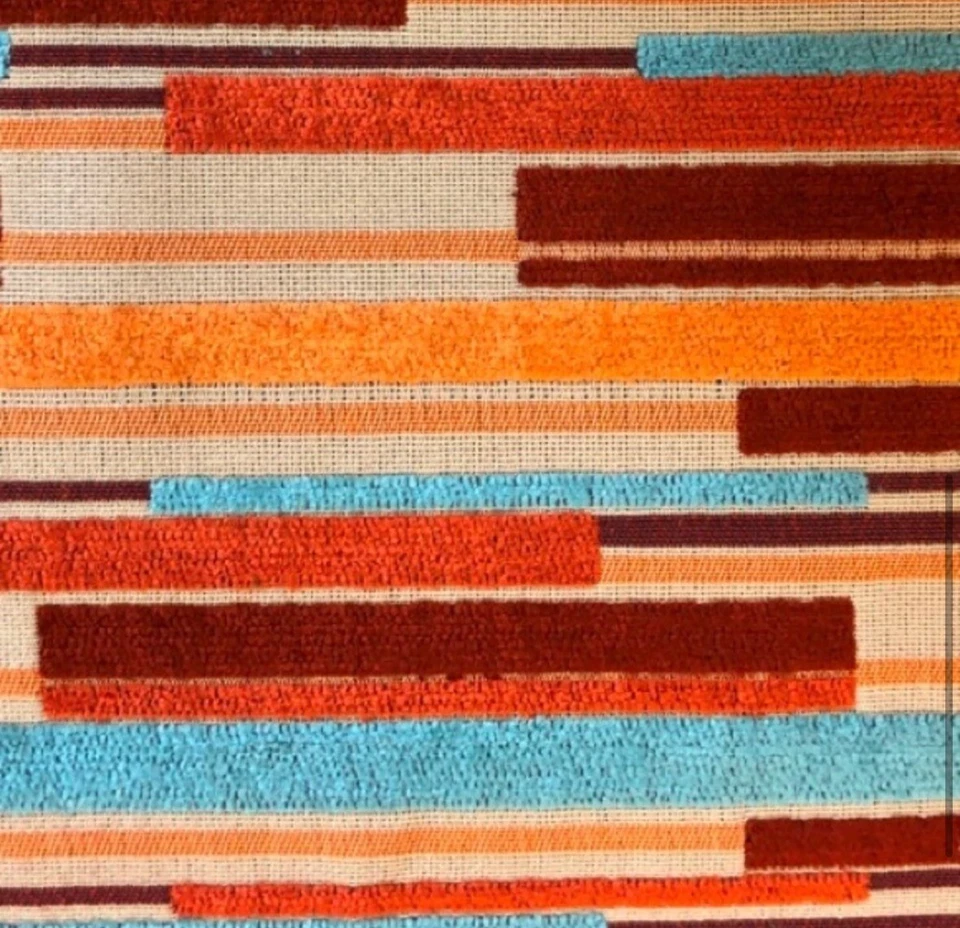 Mid-Century Modern Momentum color desierto Foto 2 de 4