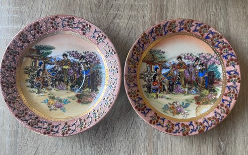 Vintage Chinese Cup and Saucer Hand Painted Raised Enameled with Gold Set of 2 - Picture 12 of 18