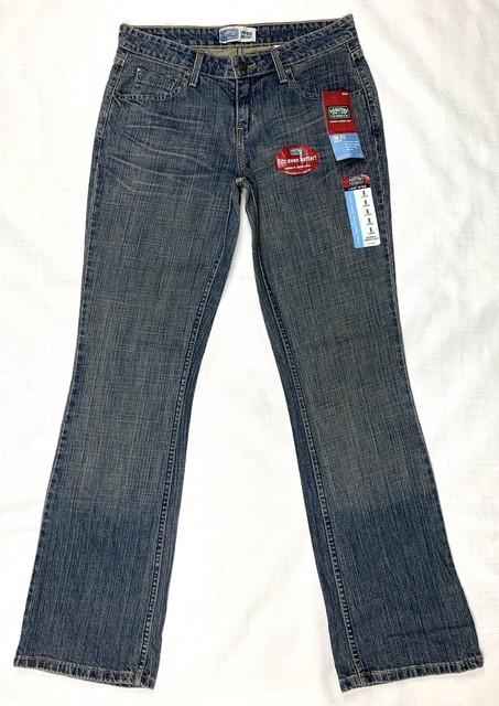 levi's low rise bootcut jeans
