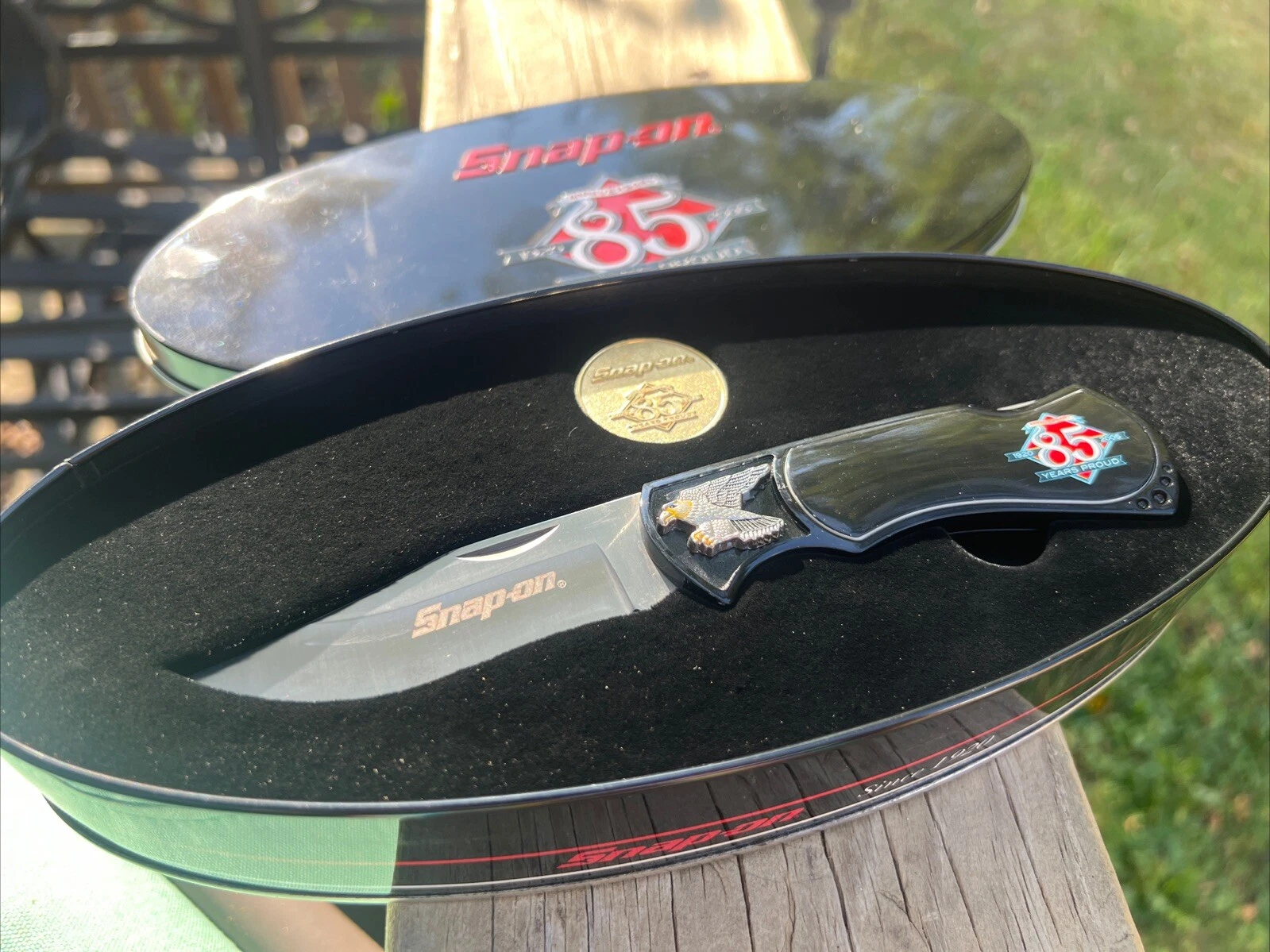 Vintage SNAP-ON TOOLS 85TH Anniversary KNIFE & COIN SET in Collectible Case