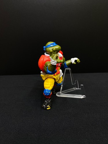 Teenage Mutant Ninja Turtle 1991 Football Tossin' Leonardo Figure Clean & Works - Picture 7 of 8