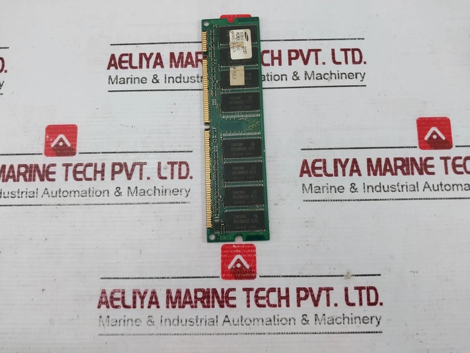 SAMSUNG PC133U Memory Module 128MB 133MHz PCSDRAM - Image 2 of 4