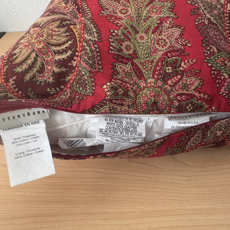 Pottery Barn Red Paisley Throw Pillow Cover and 24“ Down Insert Square Caroline - Image 2 of 4