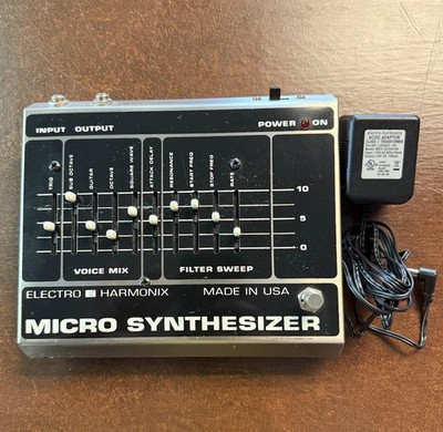 Electro Harmonix Micro Synthesizer (READ)