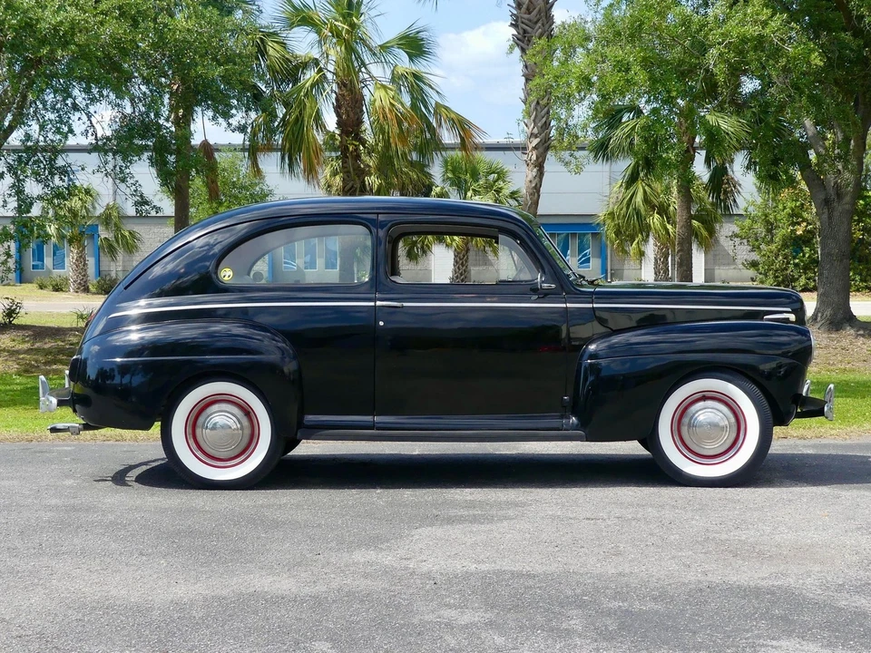 1941 Ford Tudor Deluxe - Image 3 of 4