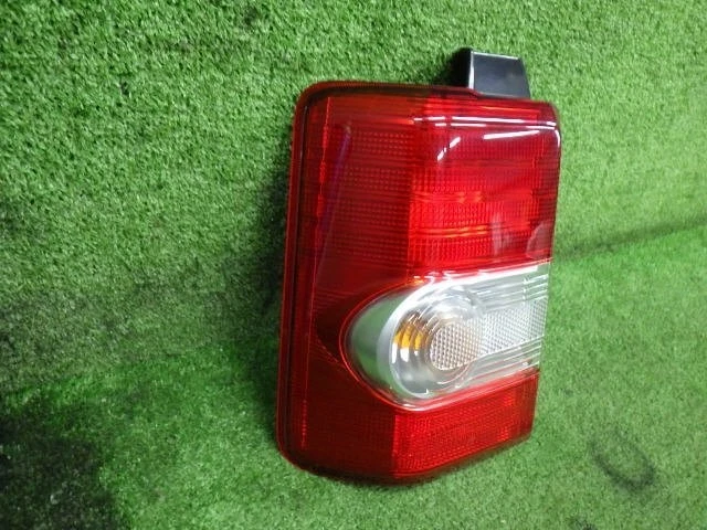 JDM 2009 Daihatsu Move Conte L575S Left Tail Light TOKAI US Duty Included - image 2 of 4