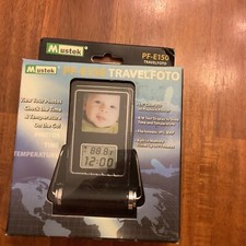 Mustek PF-E150 1.4" Digital Picture Keychain.  B12