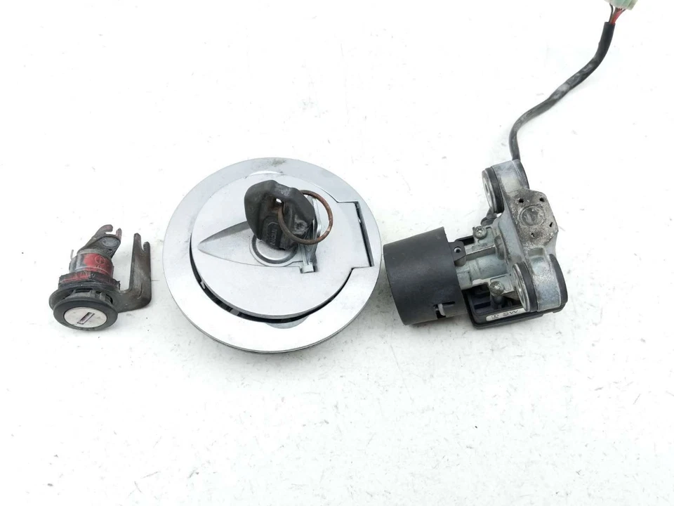 12-14 Ducati Panigale 1199 Juego de bloqueo Interruptor de encendido Tapa y llave Foto 2 de 4