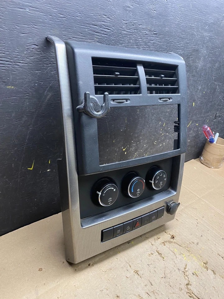 Jeep Liberty 2008 a 2012 tablero control de temperatura climático radio bisel u5099 DG Foto 2 de 4