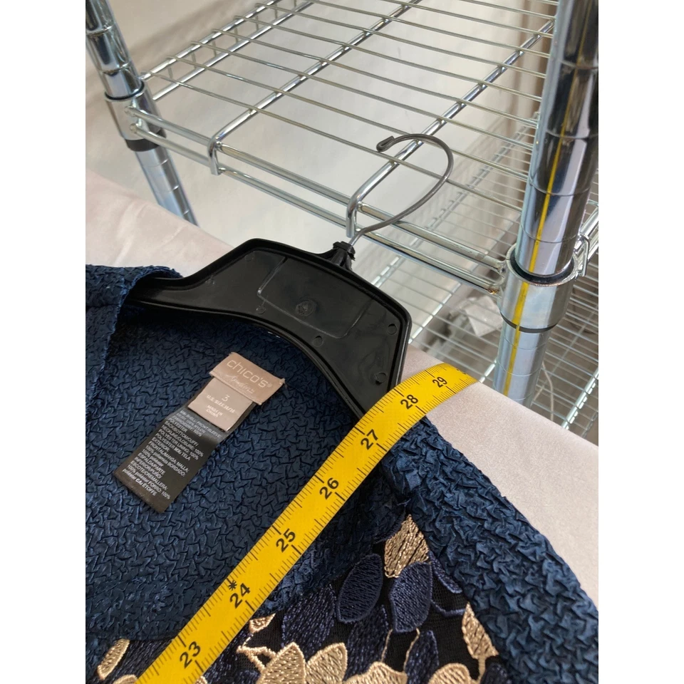 Chaqueta cárdigan de encaje floral dorado azul marino de Chico para mujer talla 3 XL pura arte de usar Foto 3 de 4