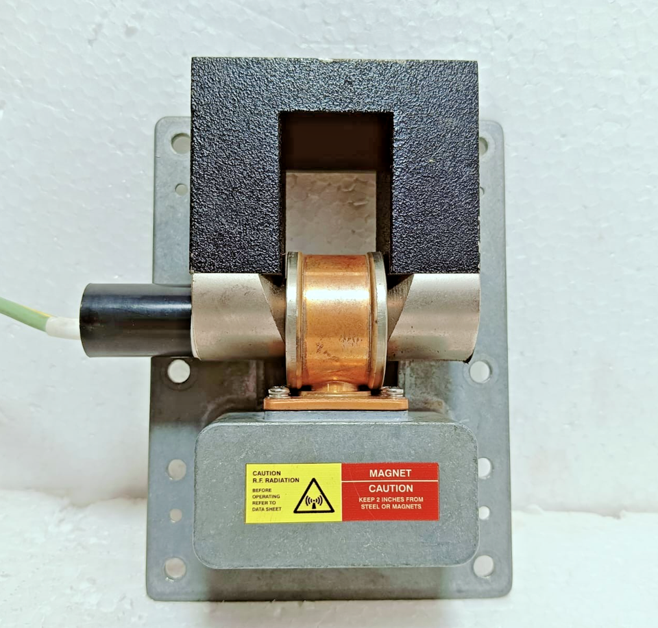 Teledyne e2v MG5223F X-Band Magnetron Marine Radar Navigation Kontrolle ...