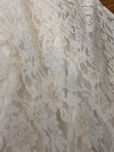 40's 50's Ivory Wedding Gown -Xtra Small Silk Satin And Lace - Picture 16 of 17