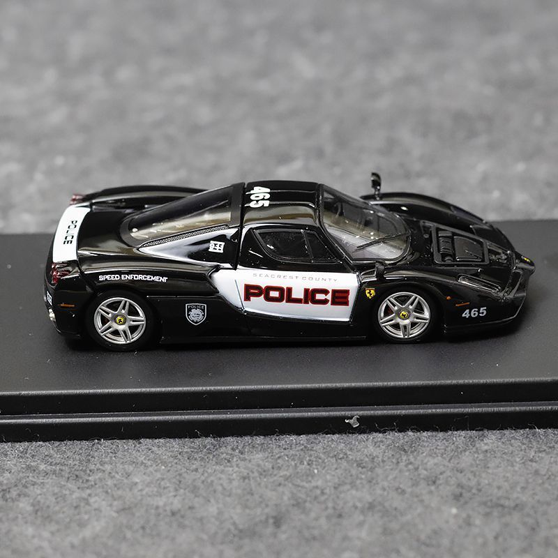 ミニカー KM ENZO FERRARI Police Need for Speed Se4da5e2d7f0f471f84bdb111b88dc