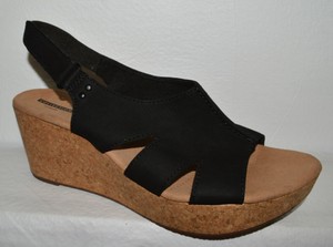 clarks black suede sandals