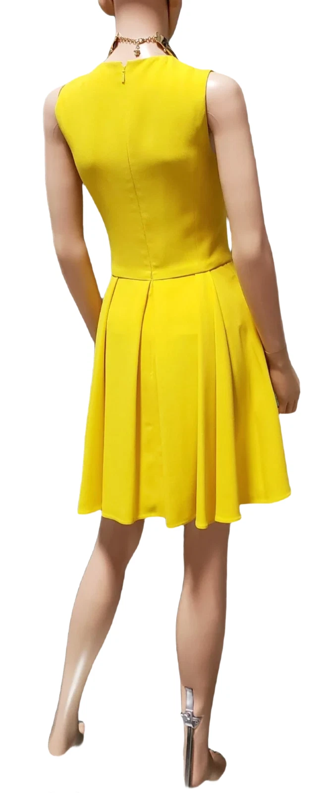 Abito giallo senza maniche A I 2015 Look #10 Versace 38 2