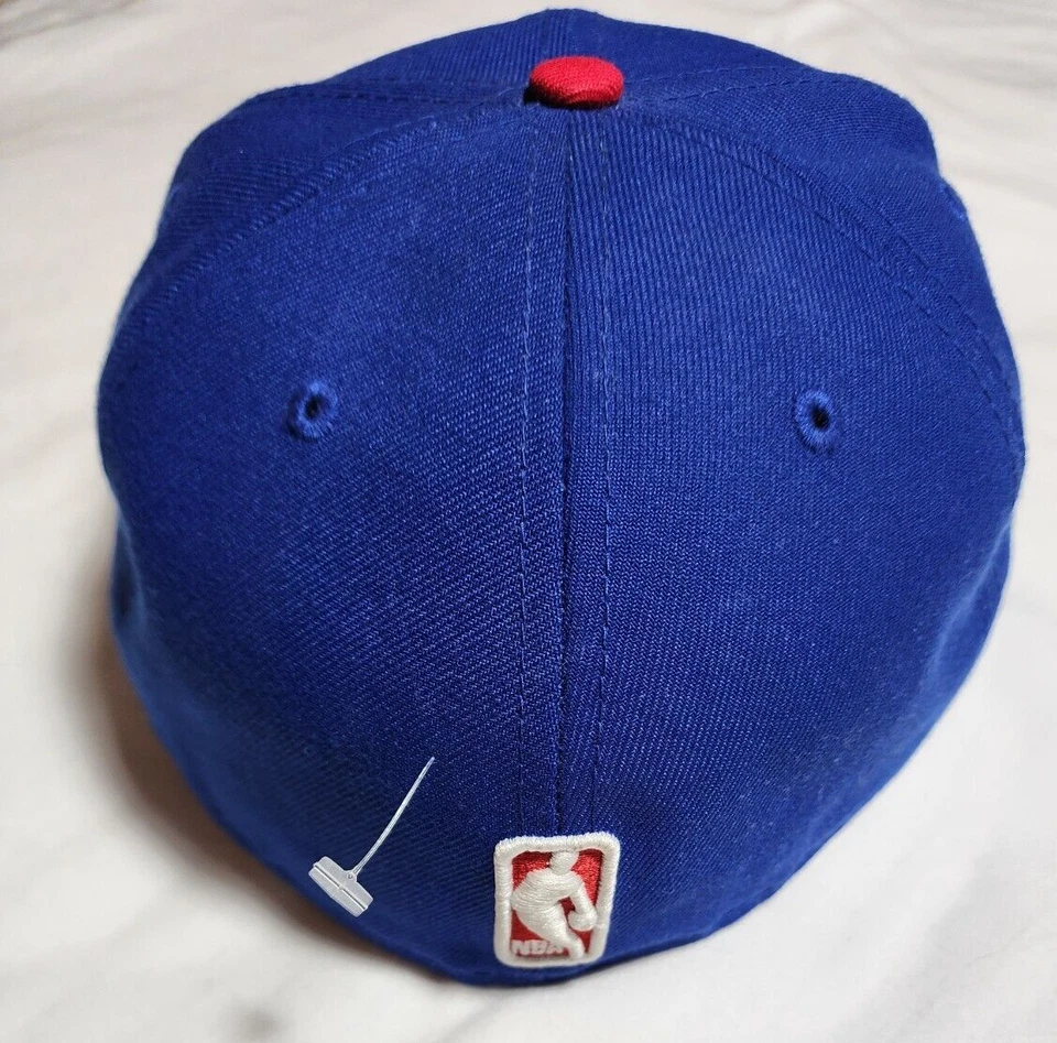 Gorra New Era 59Fifty Talla 7 3/8 Ajustada Roja Azul NBA Philadelphia 76ers Foto 4 de 4