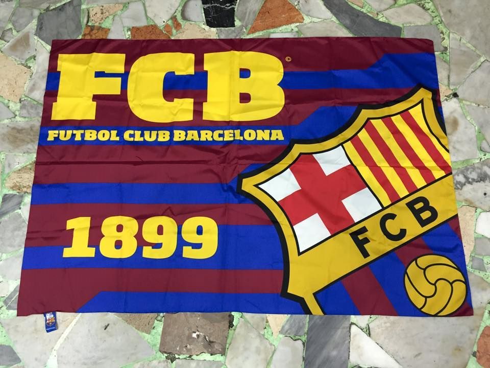 Bandiera di Barcellona (città) e l'emblema del FC Barcelona